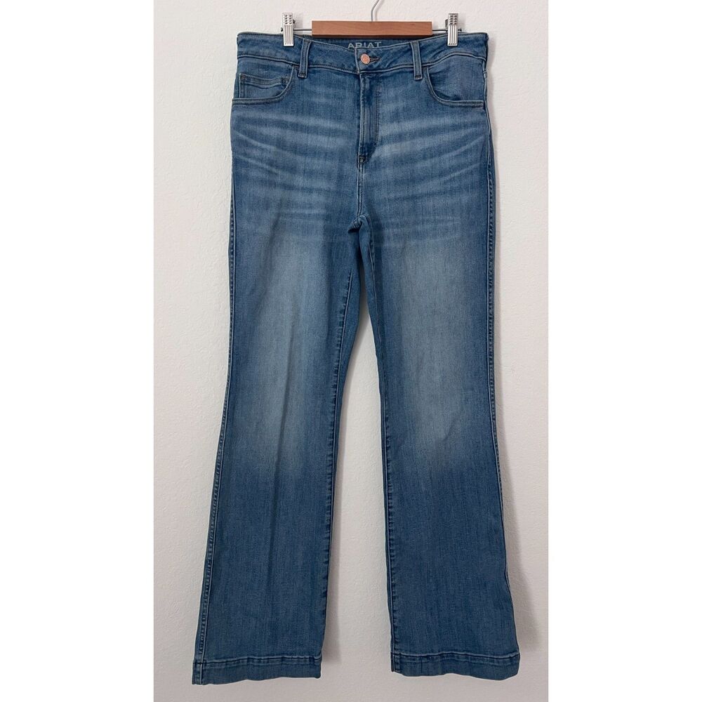 Ariat Women's Oakland High Rise Slim Trouser Blue Jeans Denim Wide Leg 33L